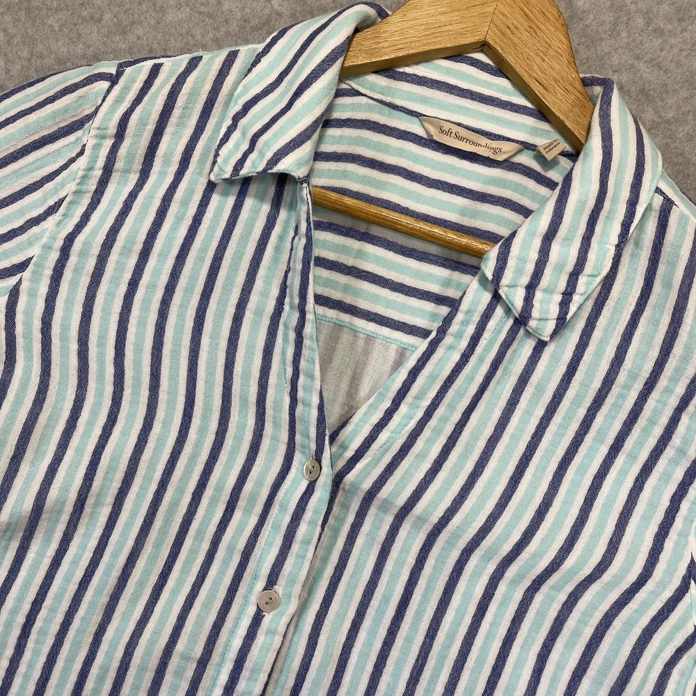 Soft Surroundings Tunic‎ Top Women's Size M Button Down Long Sleeve Blue Striped